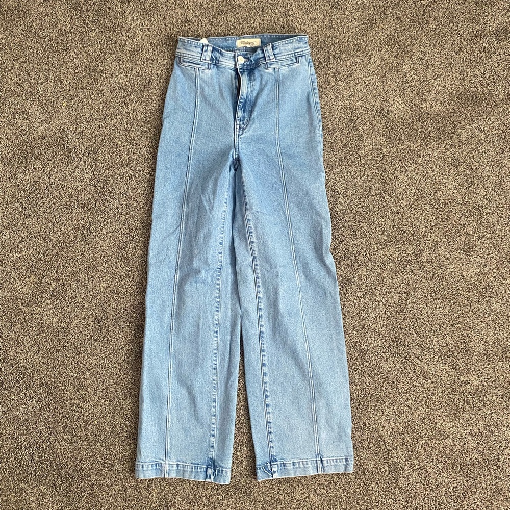 Women's Light Blue Jeans